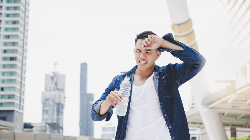 Image OKTOBER DIPREDIKSI JADI PUNCAK PANAS EKSTREM, SIAPKAN DIRI, BRO!